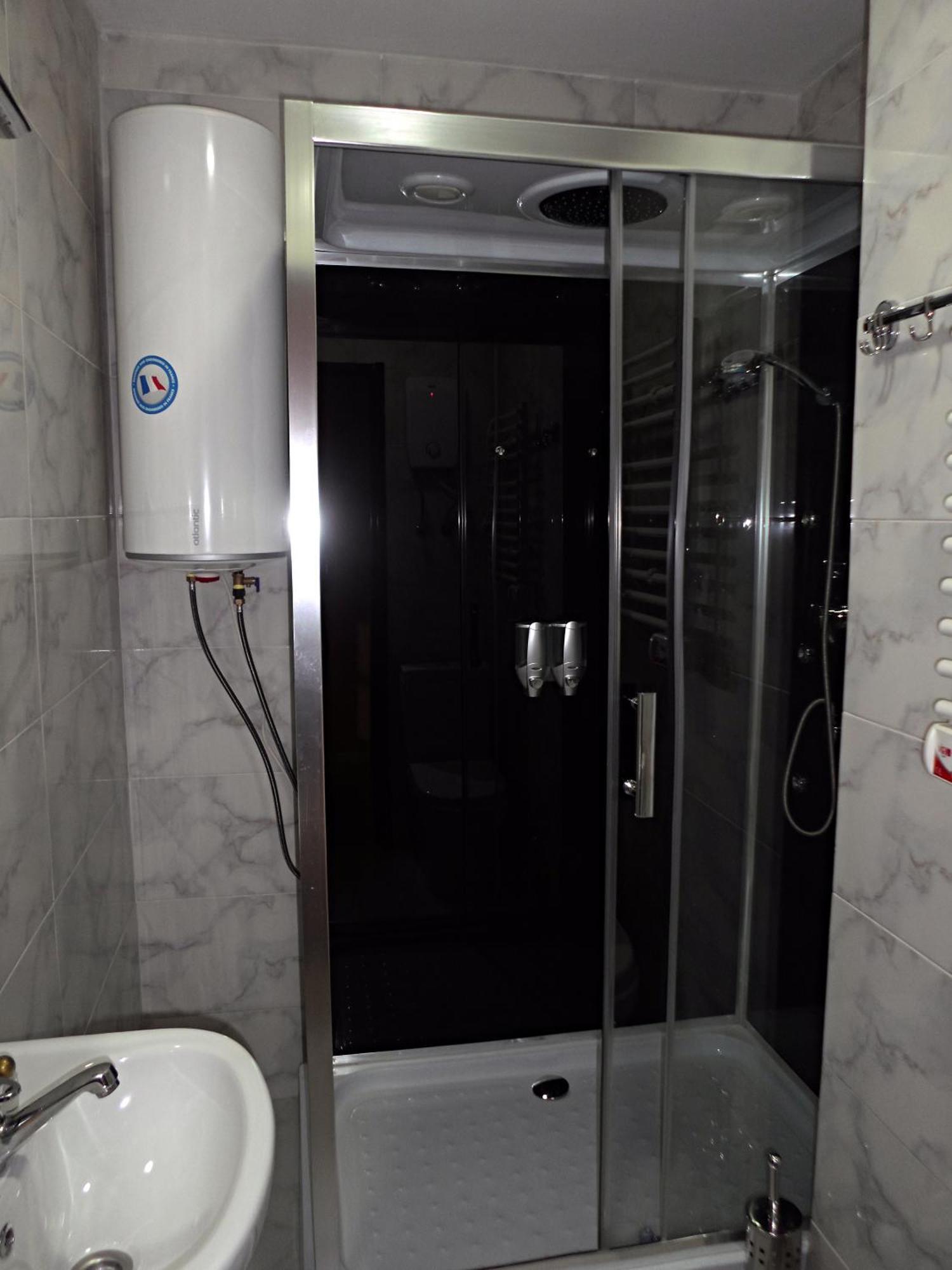 Sea View Rock Hotel Batum Oda fotoğraf